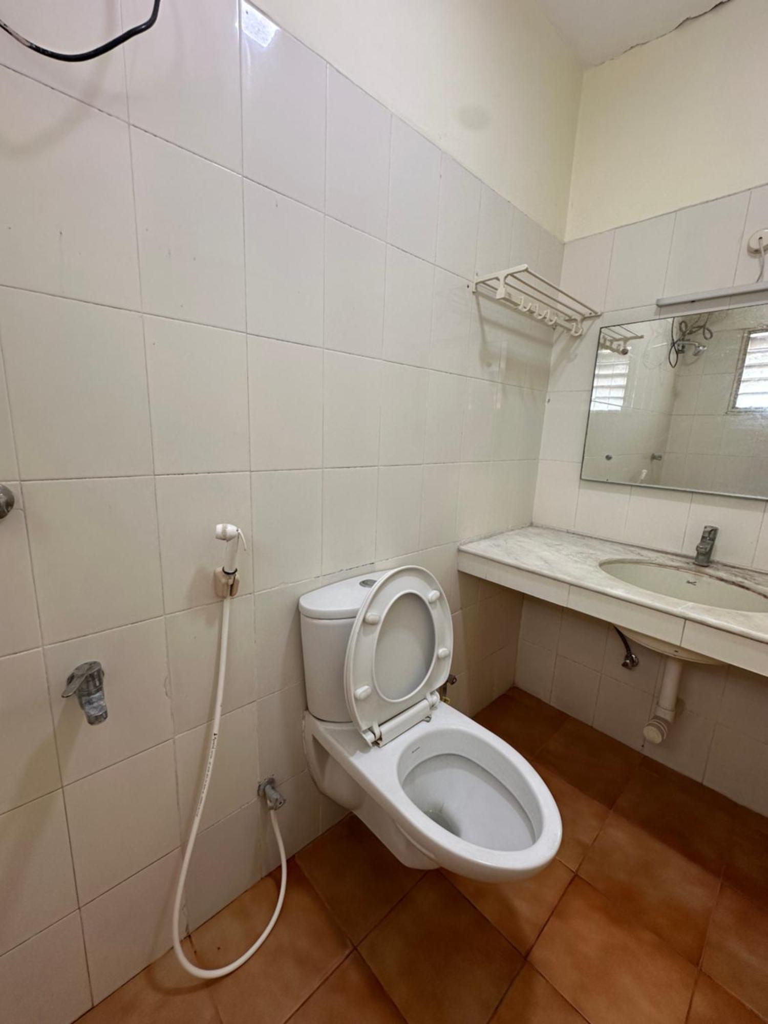 Hotel Priya Towers Nāmakkal Buitenkant foto